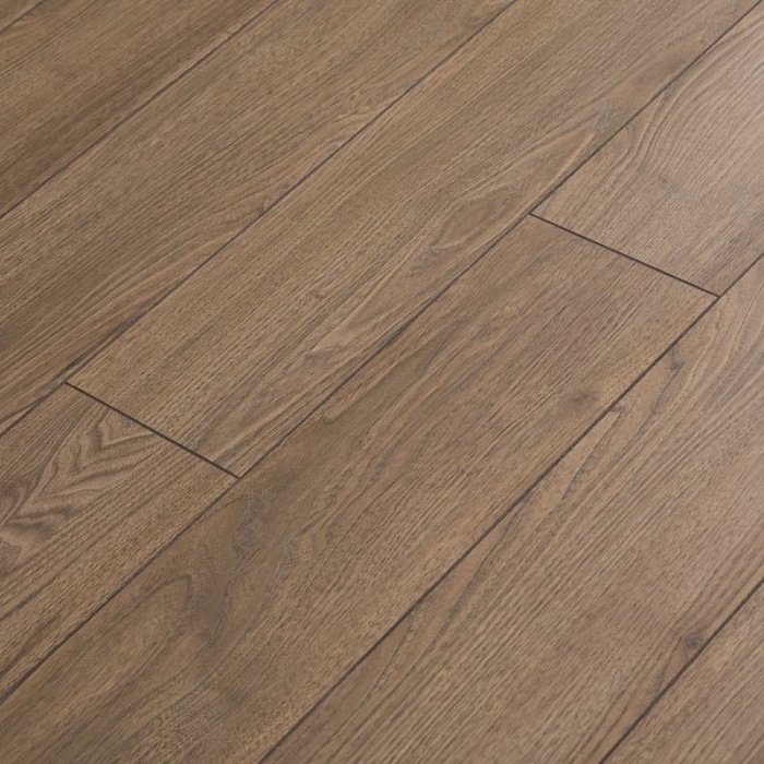 LF 706 Кульский Каштан