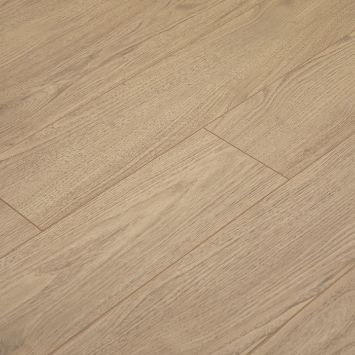 LF 705 Сэнди Каштан